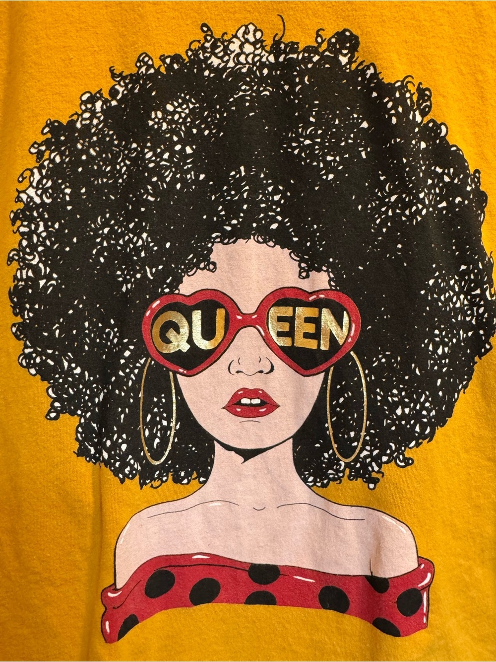 Three Hearts Yellow Graphic Tee with QUEEN Heart Sunglasses